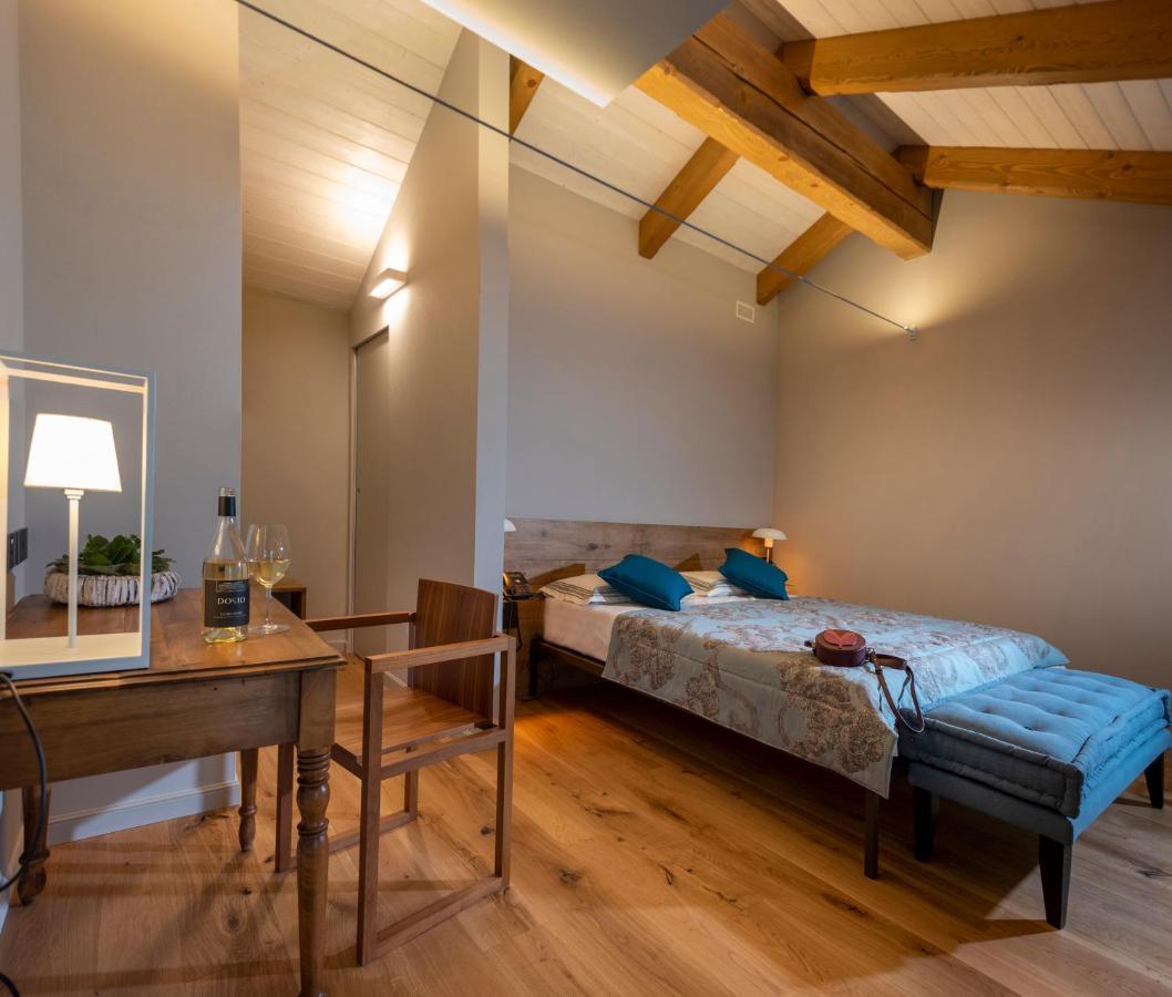 Antica Dimora Dosio Bed & Breakfast La Morra Dış mekan fotoğraf