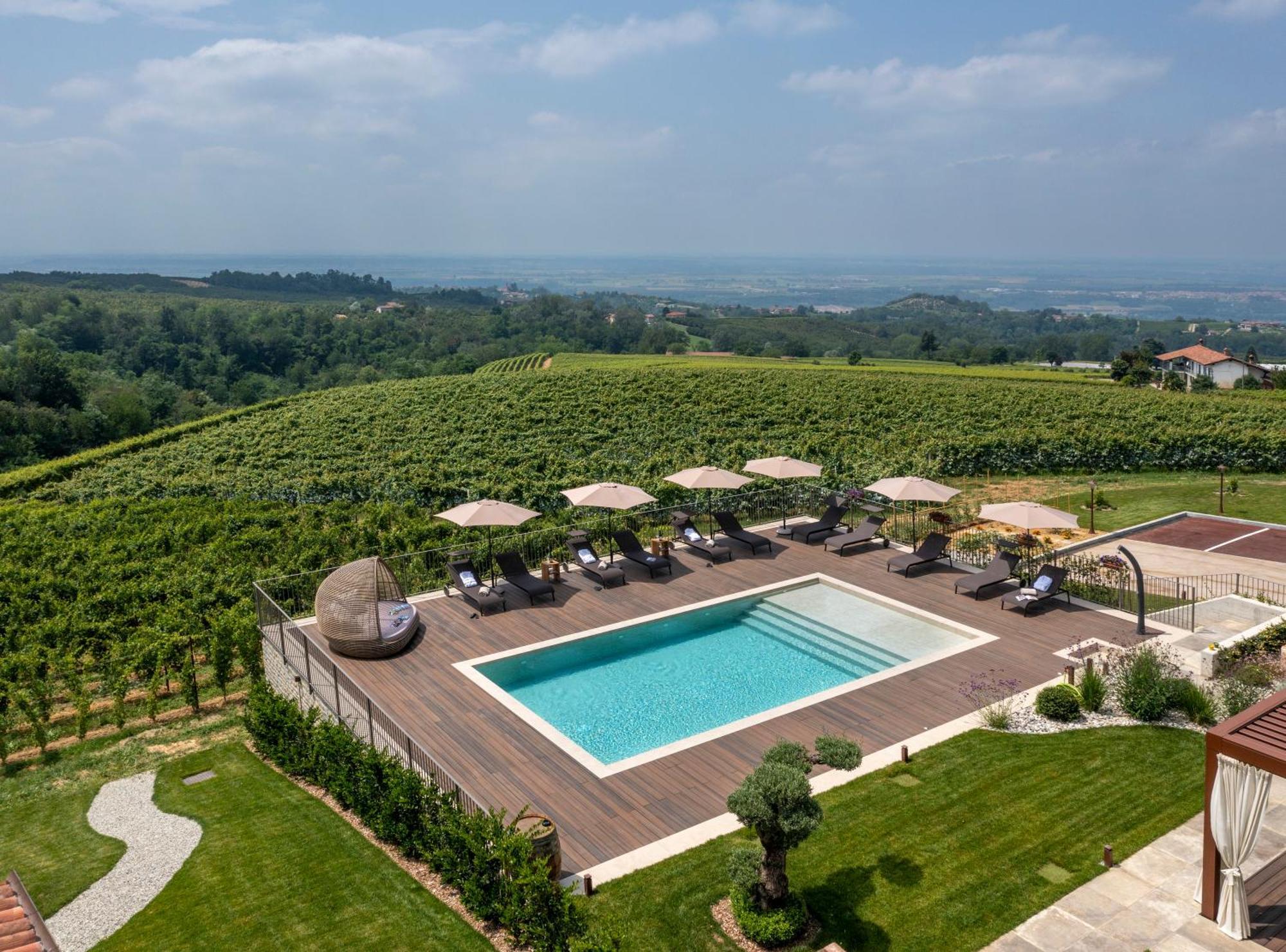 Antica Dimora Dosio Bed & Breakfast La Morra Dış mekan fotoğraf