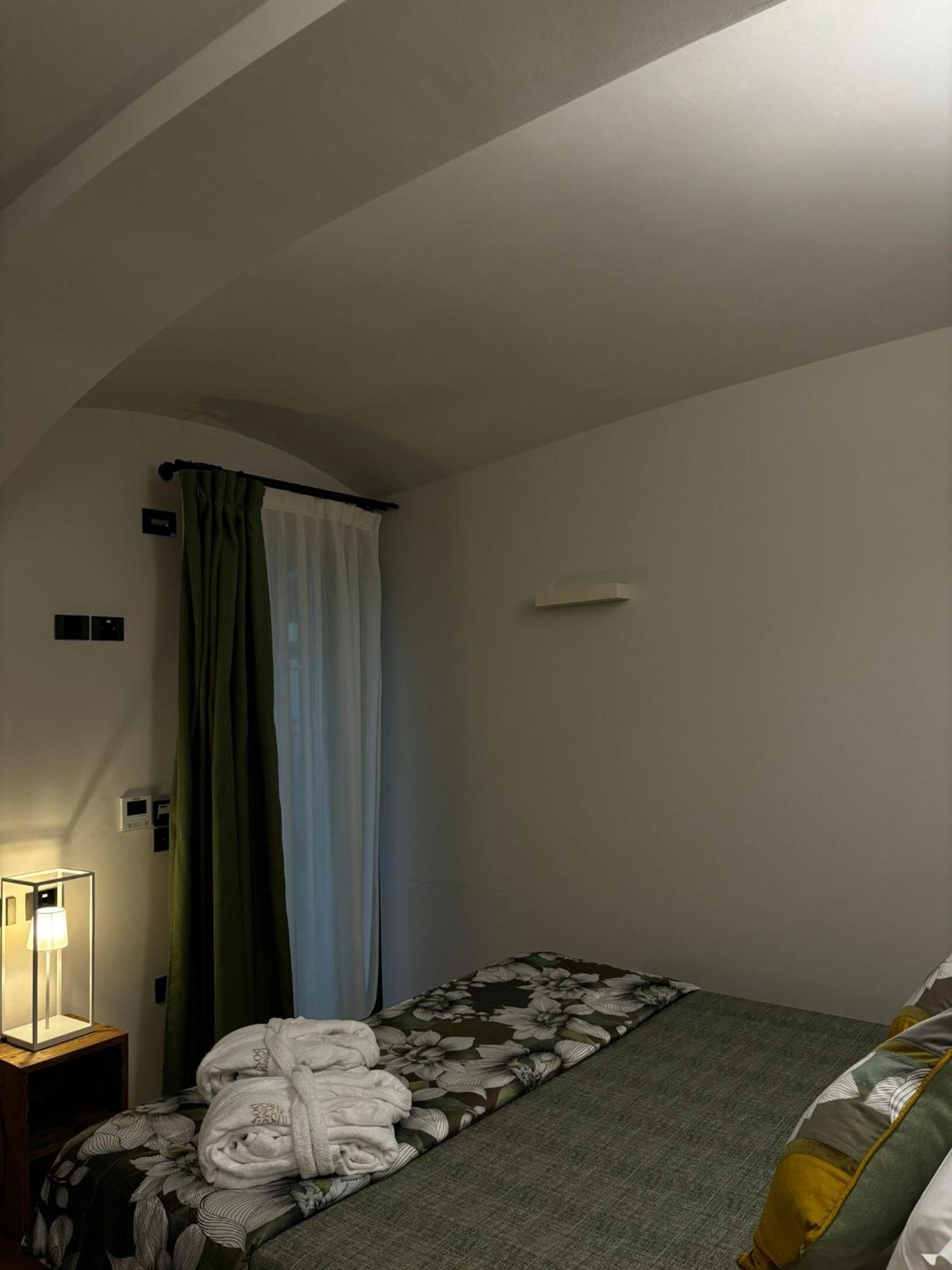 Antica Dimora Dosio Bed & Breakfast La Morra Dış mekan fotoğraf