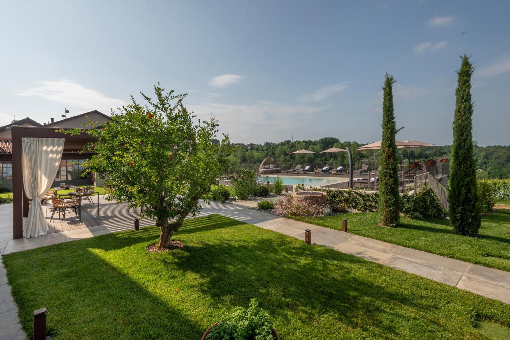 Antica Dimora Dosio Bed & Breakfast La Morra Dış mekan fotoğraf